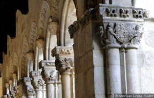 Capiteles - Monasterio Santa María la Real de Nieva Capiteles - Monasterio Santa María la Real de Nieva