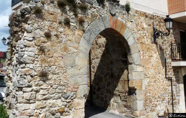 Arco Medieval - San Leonardo de Yagüe