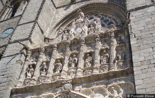 Detalla Puerta Occidental - Catedral de Ávila