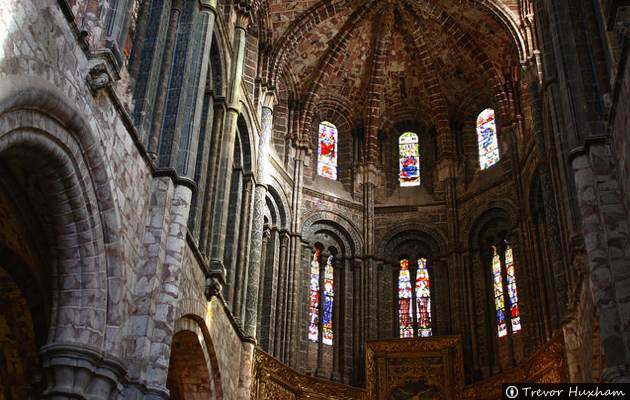 Detalle interior de ábside - Catedral de Ávila