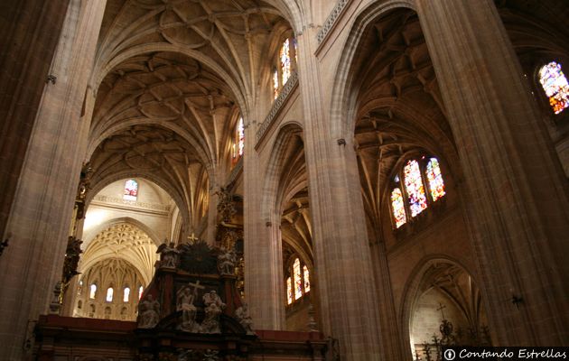 Nave central y Trascoro - Catedral de Segovia