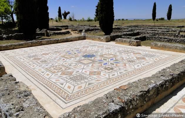 Mosaico - Yacimiento romano de Clunia