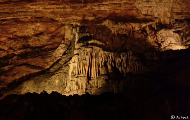 Pequeñas Maravillas - Cueva de Valporquero