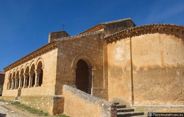 Iglesia románica de San Martín - Rejas de San Esteban