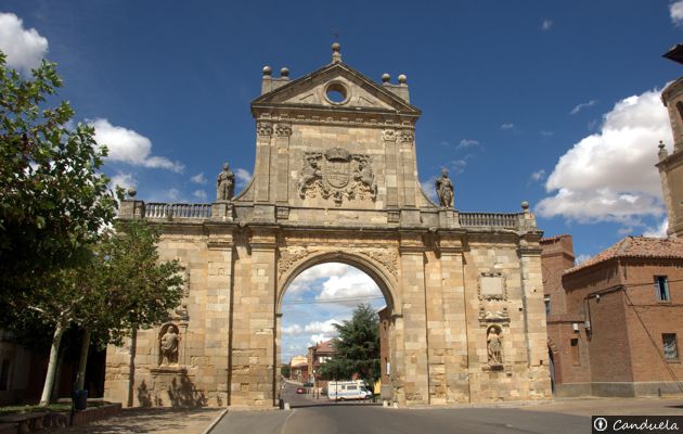 Arco de San Benito - Sahagún