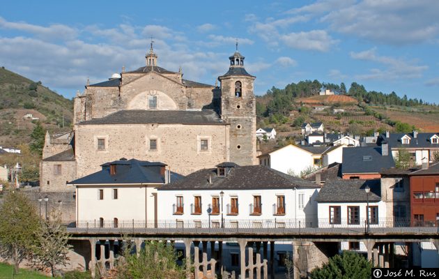 Colegiata de Santa María de Cluniaco - Villafranca del Bierzo