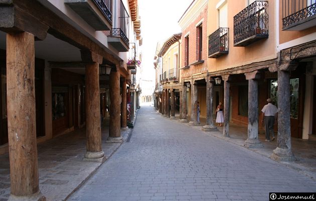 Calle con soportales - Medina de Rioseco