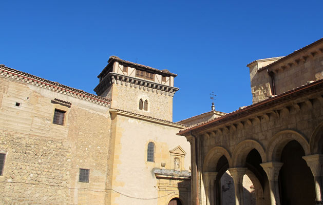 Monasterios en Segovia - Torre de Hércules
