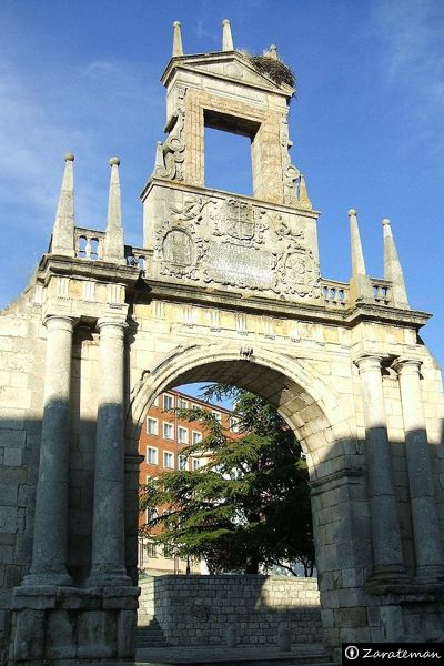 Arco de Fernán González - Burgos