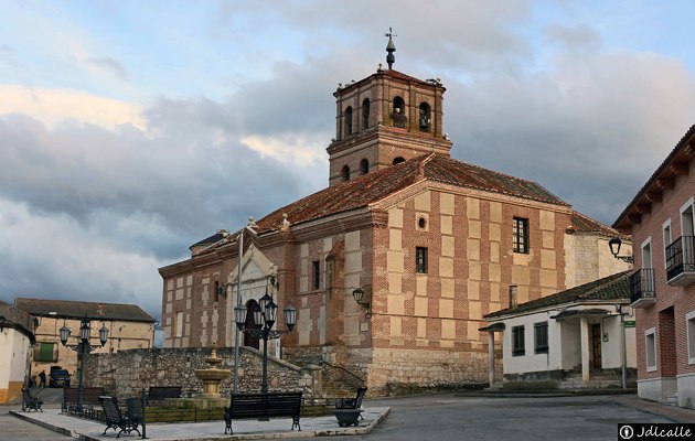 Iglesia de Santiago - Alcazarén