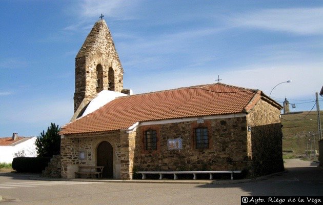 Iglesia - Palacios de la Valduerna