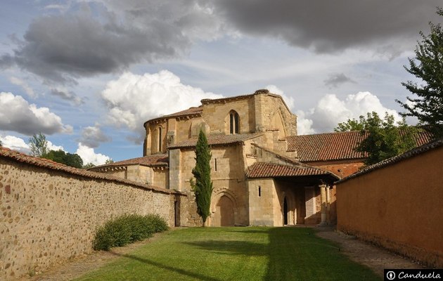 Monasterio de Santa María la Real de Gradefes
