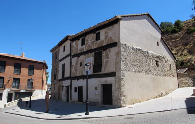 Museo Etnográfico Casa de la Ribera - Peñafiel - Valladolid