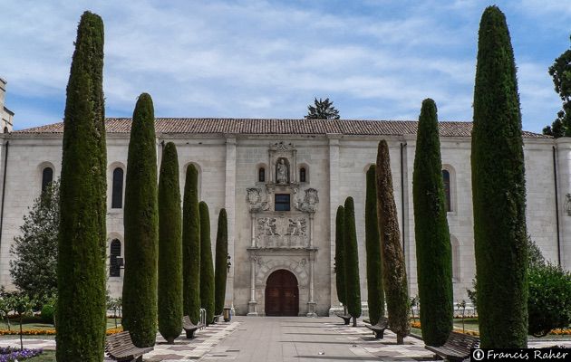 Instituto Cardenal López de Mendoza - Burgos
