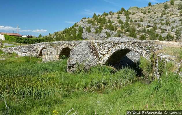 Puente romano de Hontoria del Pinar