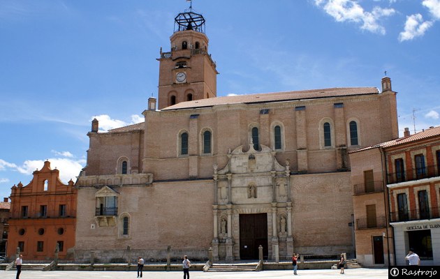 Iglesia Colegiata de San Antolín