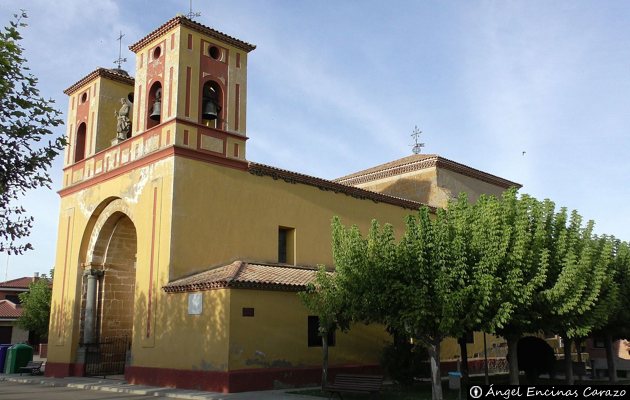 Iglesia de Villalazán