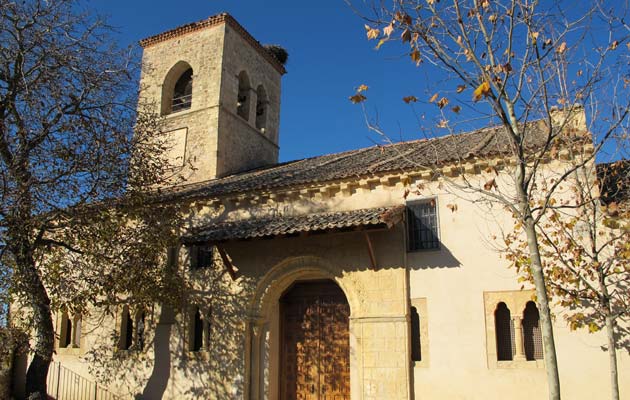 Iglesia románica de Torrecaballeros - Ruta del río Pirón