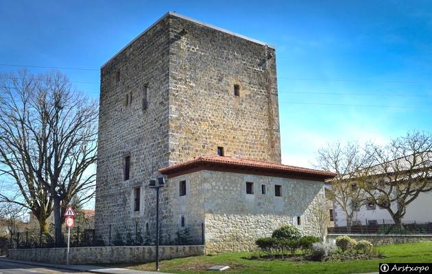 Torre de los Velasco - Villasana de Mena