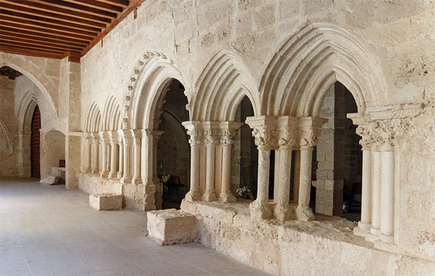 Monasterios románicos - Ribera del Duero - Burgos
