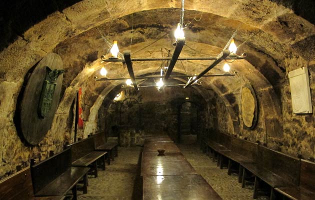 Visita guiada bodegas Aranda de Duero - Ruta del vino