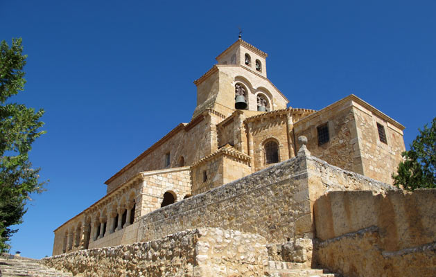 Qué visitar en San Esteban de Gormaz - Iglesia de la Virgen del Rivero