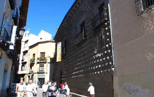 Qué ver en Segovia - Casa de los Picos
