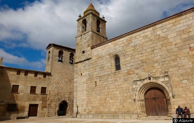 Iglesia - San Felices de los Gallegos