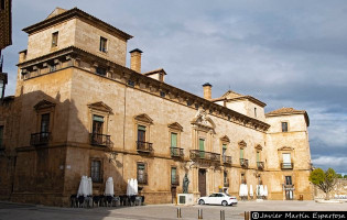 Palacio de los Altamira Almazán