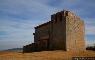 Iglesia de San Martín - Matalbaniega Ruta románico palentino